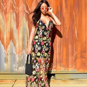 Floral embroidery floor length dress by Impressive sz M